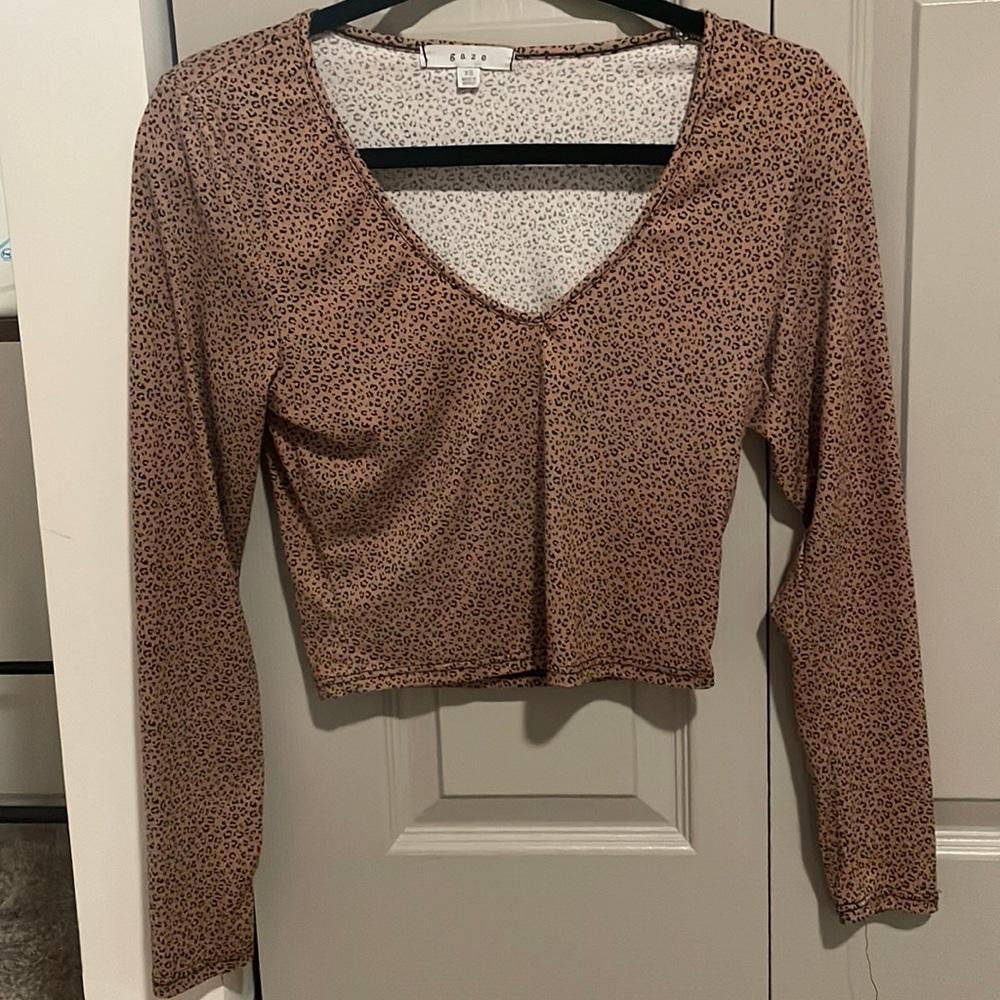 Gaze crop top